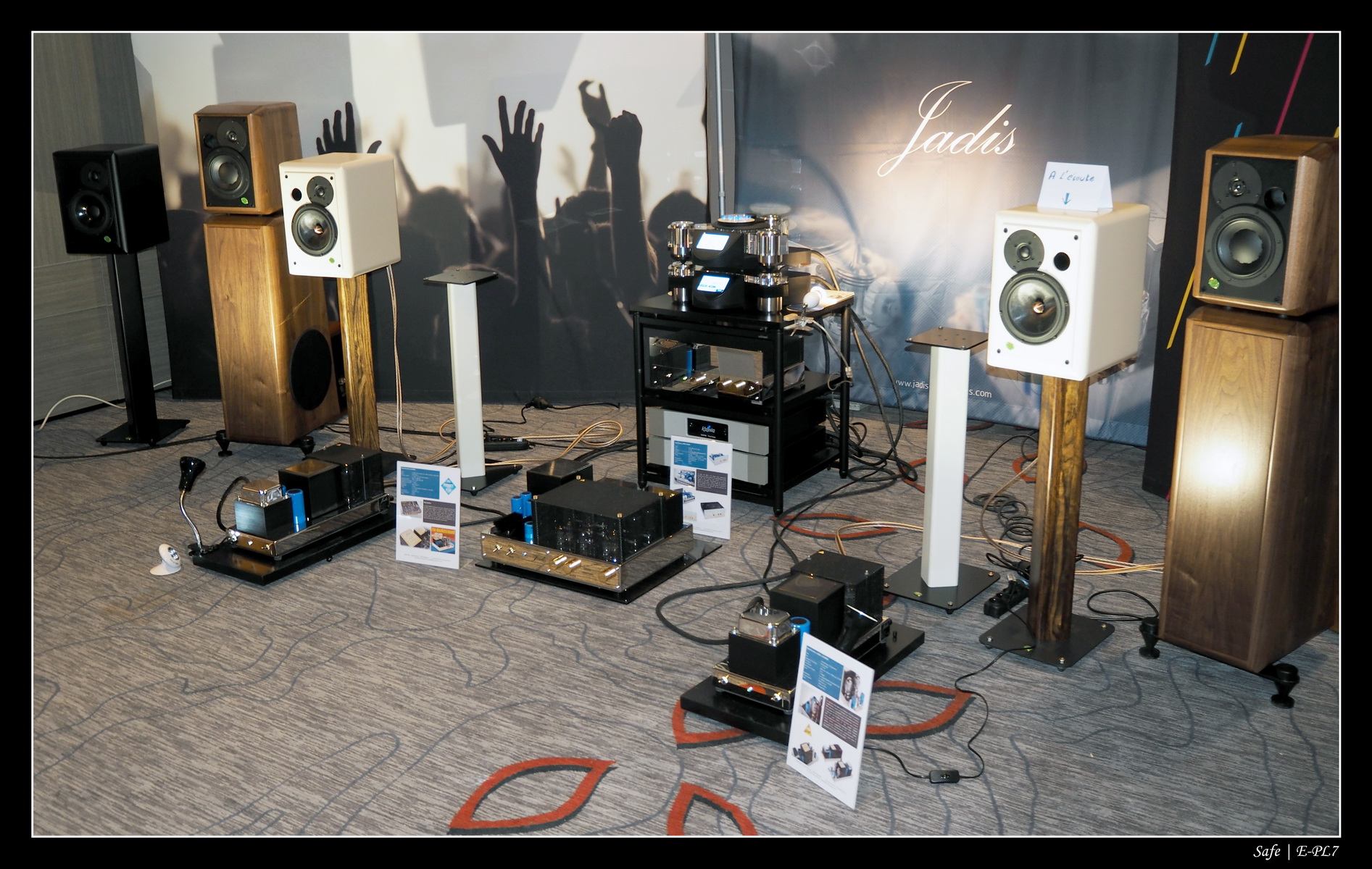 2016   11   Salon Hifi Paris   47